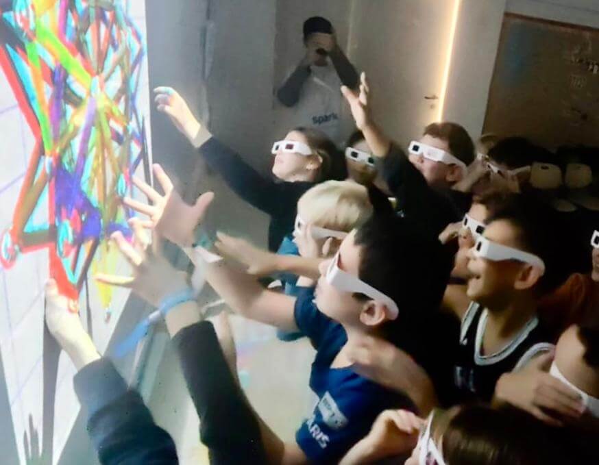 ילדי Spark במהלך למידה מעשית