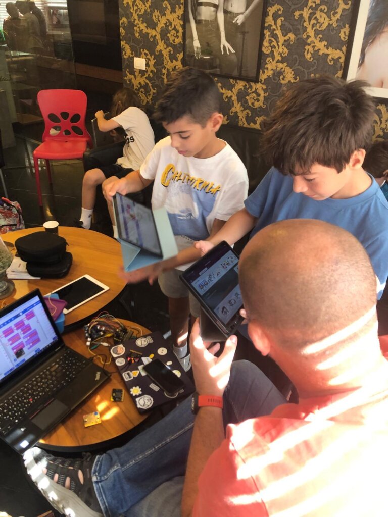 WhatsApp Image 2025-11-12 at 10.40.35 (2)